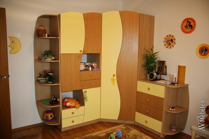 bērnu skapji