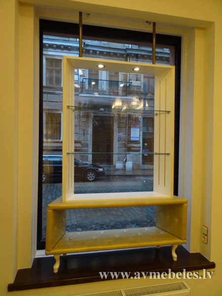 3250.jpg